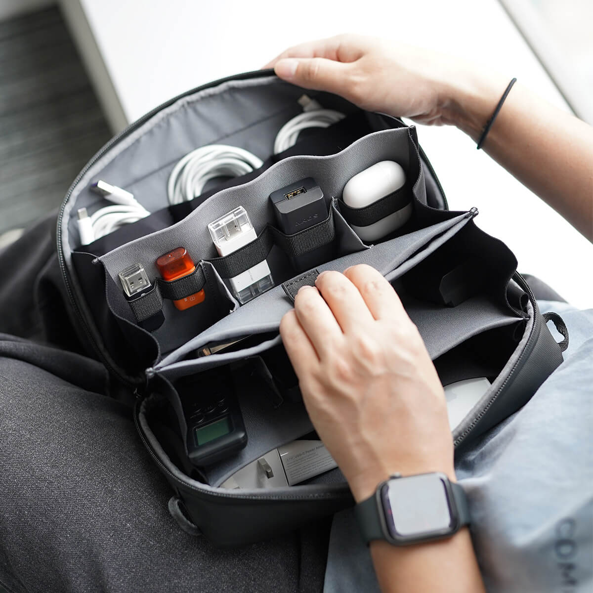 Windsor Leather Organizer