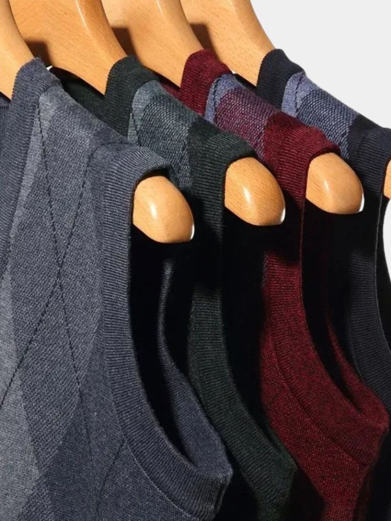 Academic Essential Knit Vest - Fayymont Co