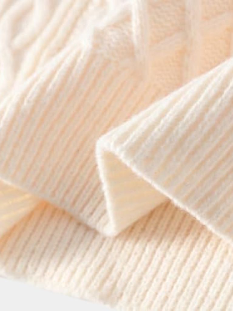 The Belmont Sweater - Fayymont Co