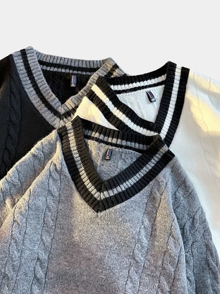 Minimalist V-Neck Sweater - Fayymont Co